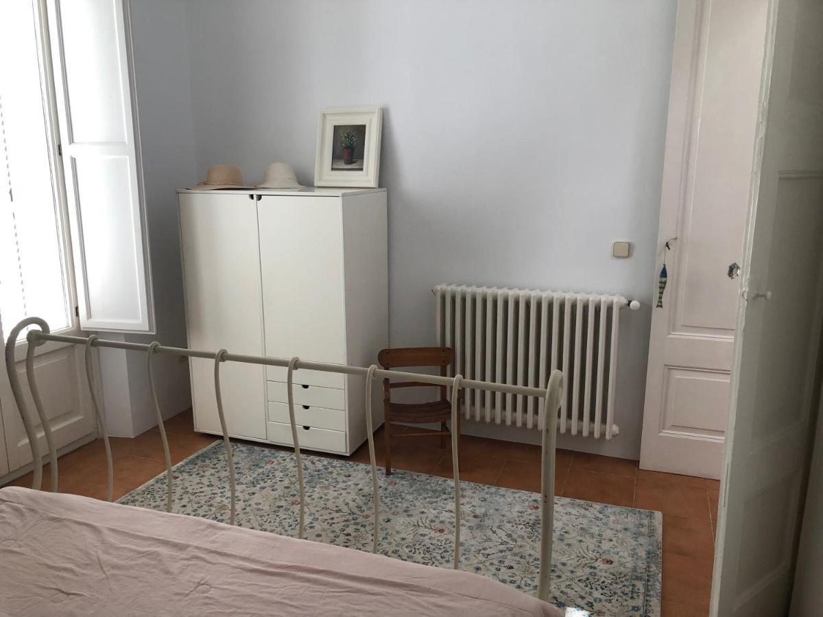 Family Homefromhomees Сан-Фелиу-де-Гишольс Экстерьер фото